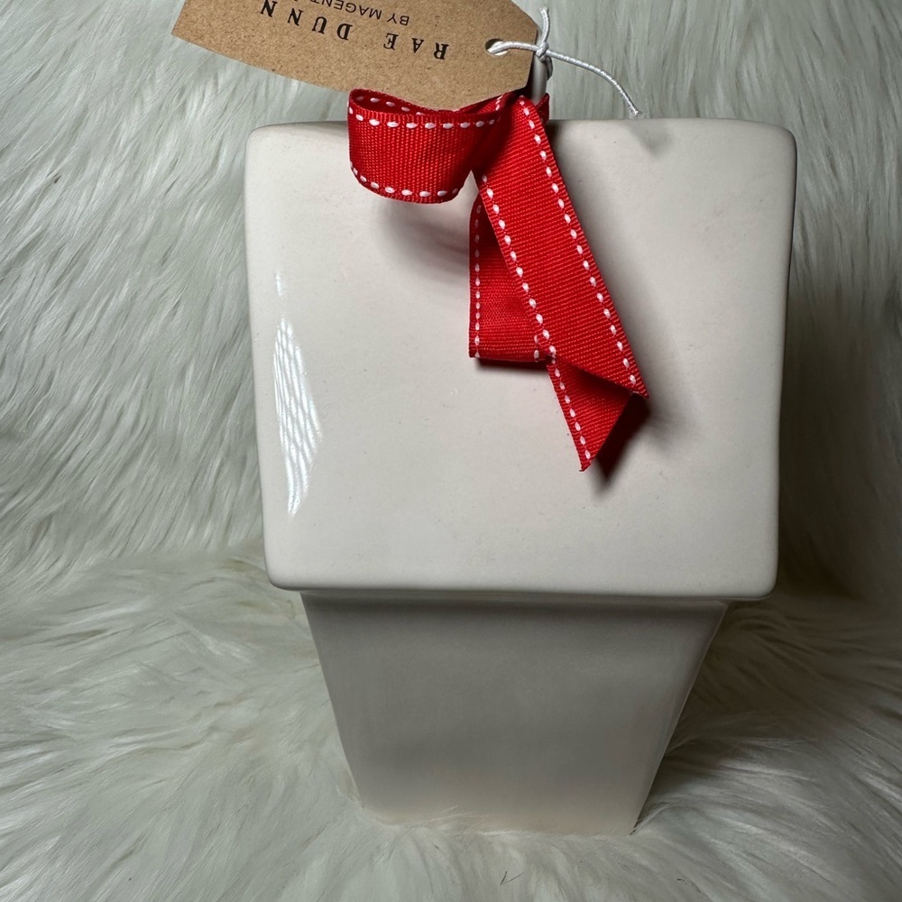 Rae Dunn Peace Birdhouse with Red - Picture 2 of 4